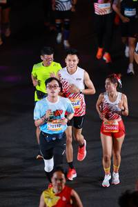 BIB: 70112, 068, 21351, 26006, 40253
                            <button type="button" onclick="openModal(23033071)" class="btn btn-primary btn-sm float-right btn-popup" data-toggle="modal" data-target=".modal-high-quality">
                        <i class="fas fa-shopping-cart"></i> Add to Cart
                    </button>
                                            <button type="button" onclick="isThisMe(23033071, true)" class="btn btn-success btn-sm float-right btn-popup btn-isme hidden" data-toggle="tooltip" data-placement="bottom" title="นี่คือรูปของคุณใช่ไหม คลิกที่นี่เพื่อเอาเข้าอัลบั้ม">
                        <i class="fas fa-plus"></i> Add to album
                    </button>
                    <button type="button" onclick="isThisMe(23033071, false)" class="btn btn-warning btn-sm float-right btn-popup btn-isnotme hidden">
                        <i class="fas fa-ban"></i> Remove from album
                    </button>